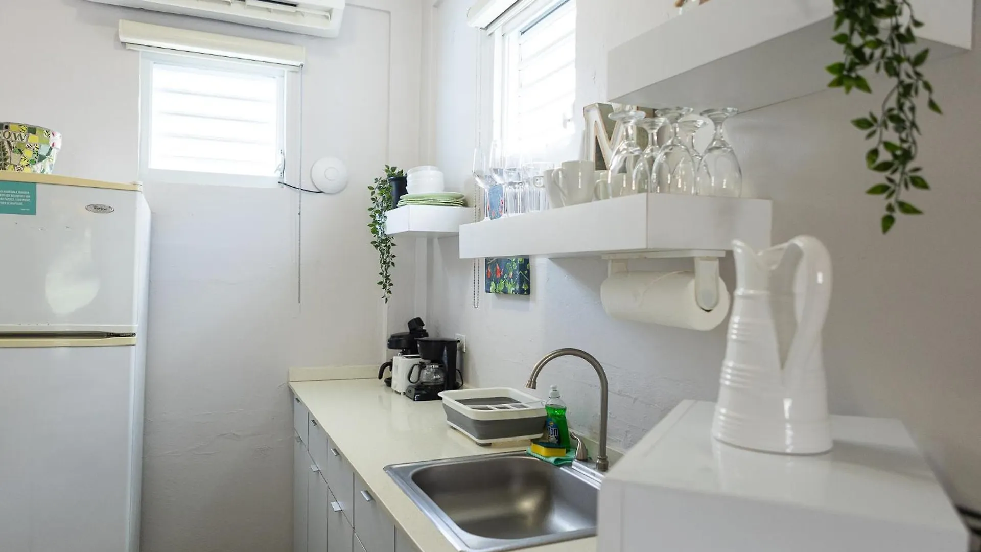 Apartment 201-Vintage Modern Haven In The City, Near The Beach With Free Parking San Juan Puerto Rico