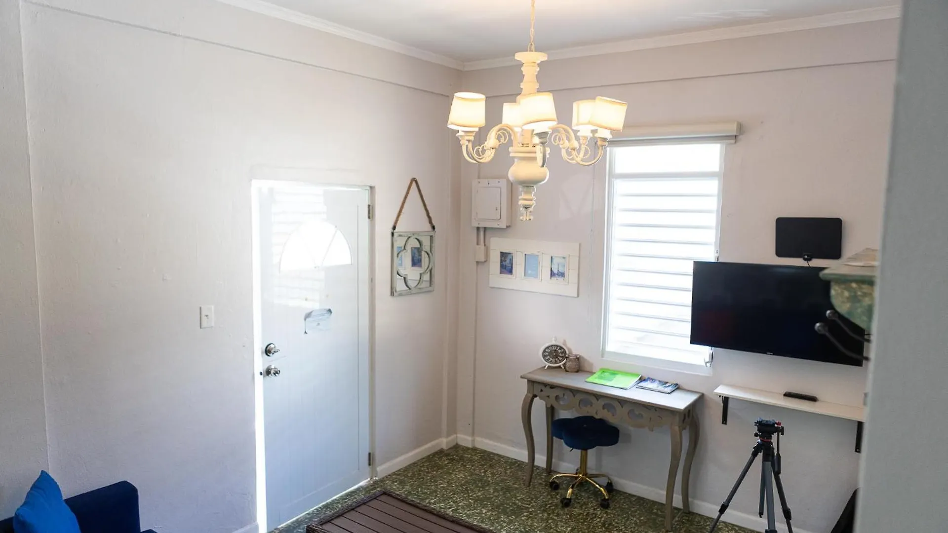 201-Vintage Modern Haven In The City, Near The Beach With Free Parking San Juan Puerto Rico